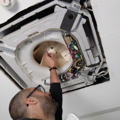 επισκευή κλιματιστικού οροφής